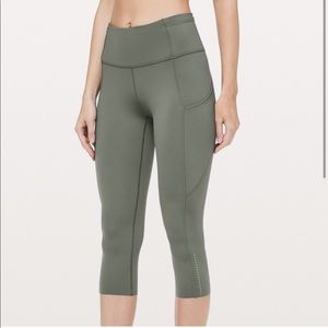 Light olive cropped lulu lemon leggings